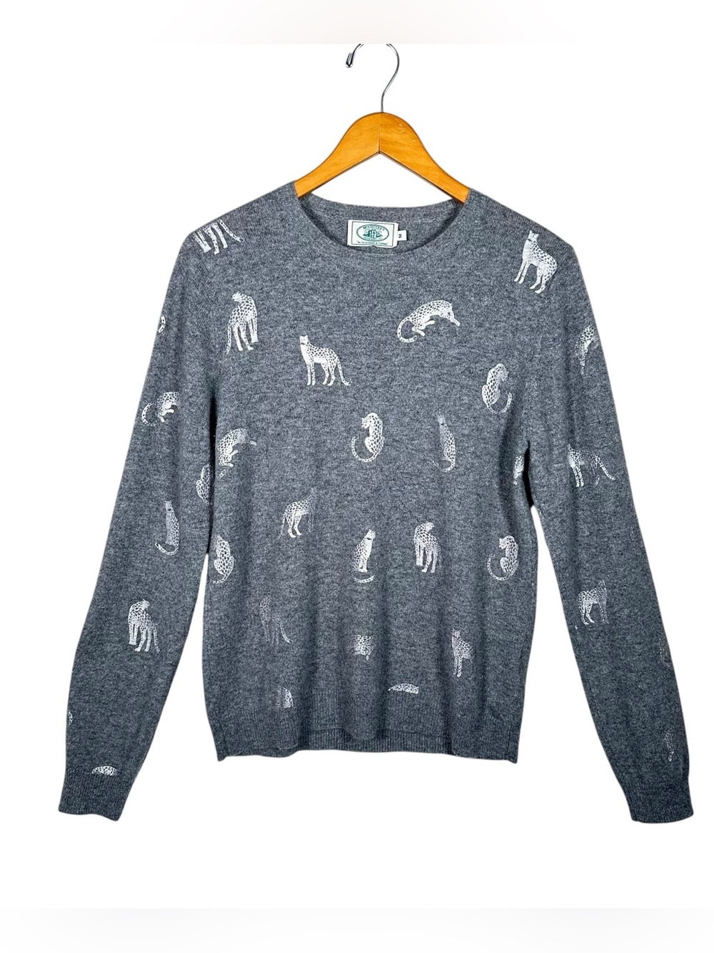 VINTAGE Cashmere Cheetah Graphic Printed Sweater - Picture 8 of 8